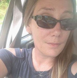 Meet your Posher, Brandy